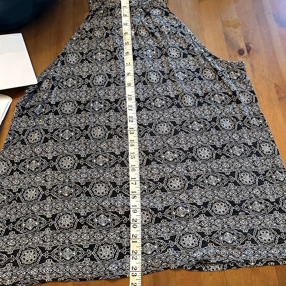 Loft Medium sleeveless black and white top - Picture 11 of 14